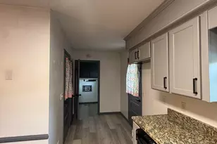 326 Townes Rd, Columbia, SC 29210 - Photo 10