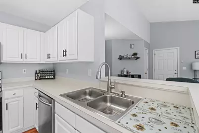 180 Springway Drive, Columbia, SC 29209 - Photo 2