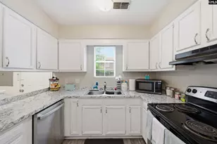 1158 Cloister Pl, Columbia, SC 29210 - Photo 12