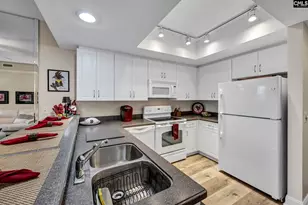 1100 Bluff Road 407, Columbia, SC 29201 - Photo 16