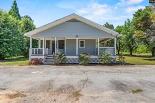 471 Doctor Dr, Hopkins, SC 29061 - Photo 2