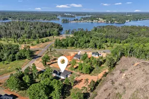 272 Breakwater Dr, Prosperity, SC 29127 - Photo 2