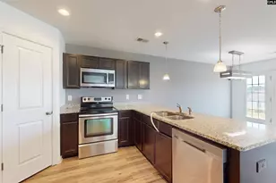 2220 S Trakand, Lexington, SC 29073 - Photo 2