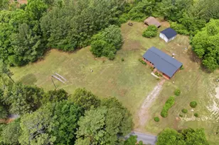 729 Shelton Ferry Rd, Whitmire, SC 29178 - Photo 2