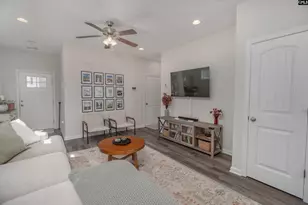250 Gum Swamp Trl, West Columbia, SC 29169 - Photo 6