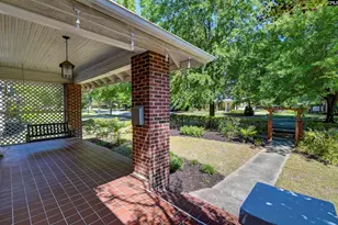 3128 Heyward St, Columbia, SC 29205 - Photo 2