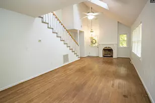 1826 Harrington St, Newberry, SC 29108 - Photo 8