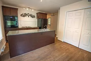 1826 Harrington St, Newberry, SC 29108 - Photo 12
