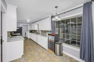 3957 Caesars Rd, West Columbia, SC 29170 - Photo 10