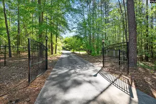 1338 John G Richards Rd, Camden, SC 29020 - Photo 4