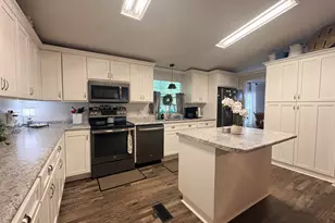 930 Peach Festival Rd, Gilbert, SC 29054 - Photo 12