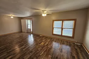 1561 Bradley Rd, Camden, SC 29020 - Photo 10