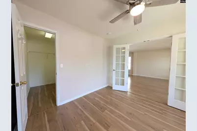 19 Fountain Lake Drive, Columbia, SC 29209 - Photo 12
