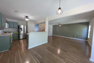 19 Fountain Lake Dr, Columbia, SC 29209 - Photo 20