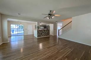19 Fountain Lake Dr, Columbia, SC 29209 - Photo 2