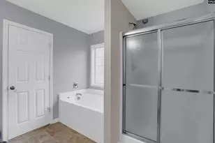946 Farnsworth Dr, Hopkins, SC 29061 - Photo 8