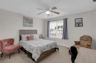 946 Farnsworth Dr, Hopkins, SC 29061 - Photo 18