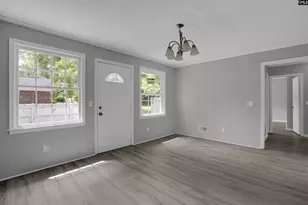 402 Ravenscroft Rd, West Columbia, SC 29172 - Photo 6
