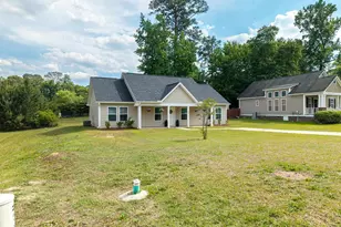 176 St Andrews Pl Road NW, Columbia, SC 29210 - Photo 1