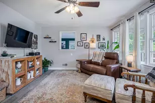 908 Mitchell Dr, Camden, SC 29020 - Photo 8