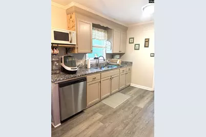 908 Mitchell Drive, Camden, SC 29020 - Photo 8