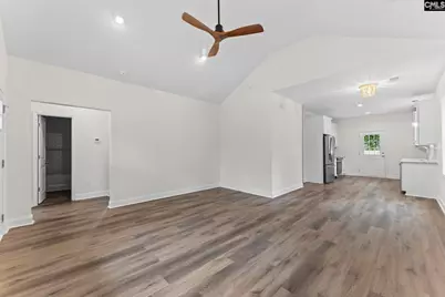 125 S East Avenue, Leesville, SC 29070 - Photo 6