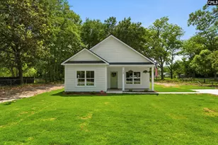 125 S E Ave, Leesville, SC 29070 - Photo 1