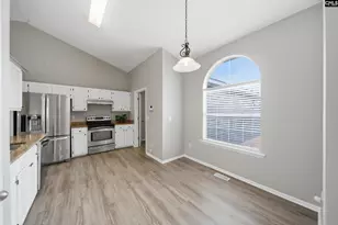 9 Cobblestone Ct, Columbia, SC 29229 - Photo 2