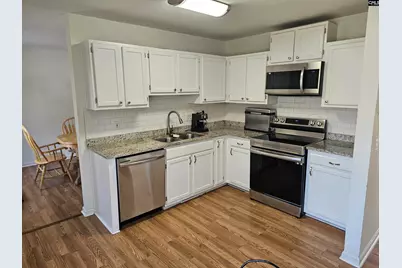 136 Charles Towne Court, Columbia, SC 29209 - Photo 10