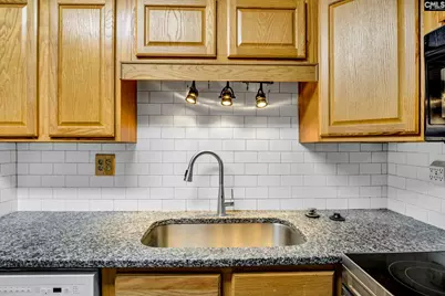 1825 Saint Julian Place 9B, Columbia, SC 29204 - Photo 8