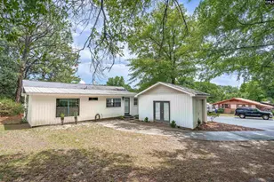 955 Laurie Ln, Columbia, SC 29205 - Photo 34