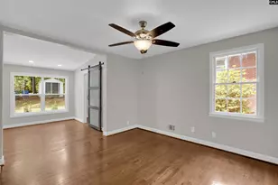 955 Laurie Ln, Columbia, SC 29205 - Photo 20