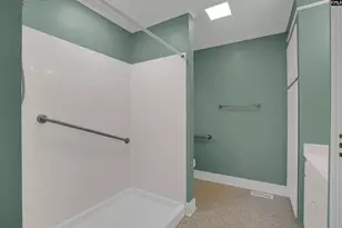 220 Nance St, Whitmire, SC 29178 - Photo 28