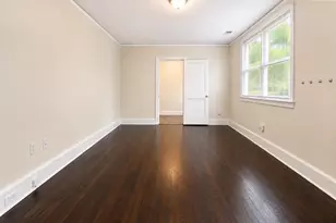 2629 Magnolia St, Columbia, SC 29204 - Photo 2