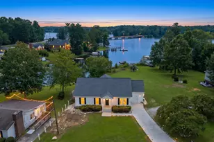 217 Lakewood Dr, Chapin, SC 29036 - Photo 2
