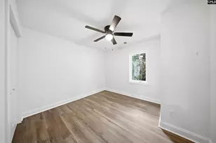 949 Texas St, Columbia, SC 29201 - Photo 8