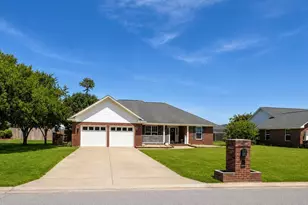 3150 Oleander Dr, Sumter, SC 29154 - Photo 2