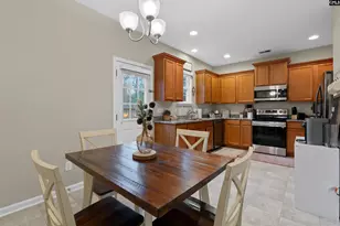 211 Favorite Ct, West Columbia, SC 29170 - Photo 8