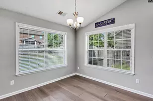 180 Rossmore Dr, Cayce, SC 29033 - Photo 8