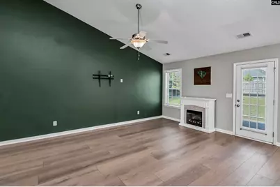 180 Rossmore Drive, Cayce, SC 29033 - Photo 4