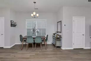 1053 Ashcroft Cir, Columbia, SC 29229 - Photo 4