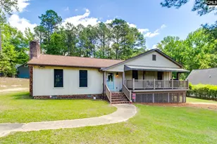 1324 Roberts St, Camden, SC 29020 - Photo 2