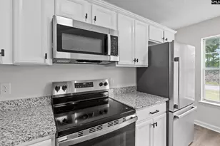 119 Sunny Acres Dr, Eastover, SC 29044 - Photo 4