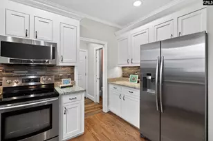 17 Oak Hollow Ct, Columbia, SC 29209 - Photo 10