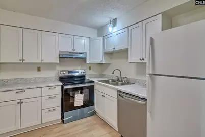 1825 St. Julian 18 E, Columbia, SC 29204 - Photo 12