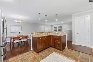 913 Riverview Dr, West Columbia, SC 29169 - Photo 12
