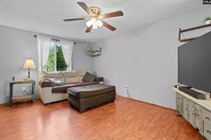 273 Farmdale Dr, Lexington, SC 29073 - Photo 4