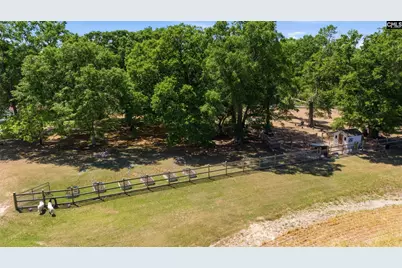 695 Hartzog, Barnwell, SC 29812 - Photo 72
