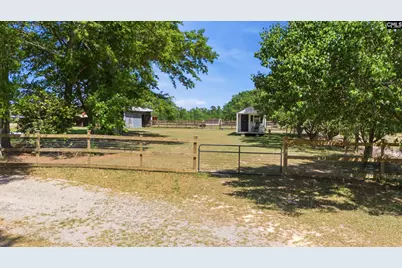 695 Hartzog, Barnwell, SC 29812 - Photo 58