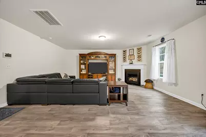 169 Carriagebrook Circle, Camden, SC 29020 - Photo 4